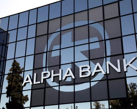 Παπαγαρυφάλλου:-Η-alpha-bank-εξετάζει-και-άλλους-τομείς-εμπορικής-συνεργασίας-με-την-unicredit